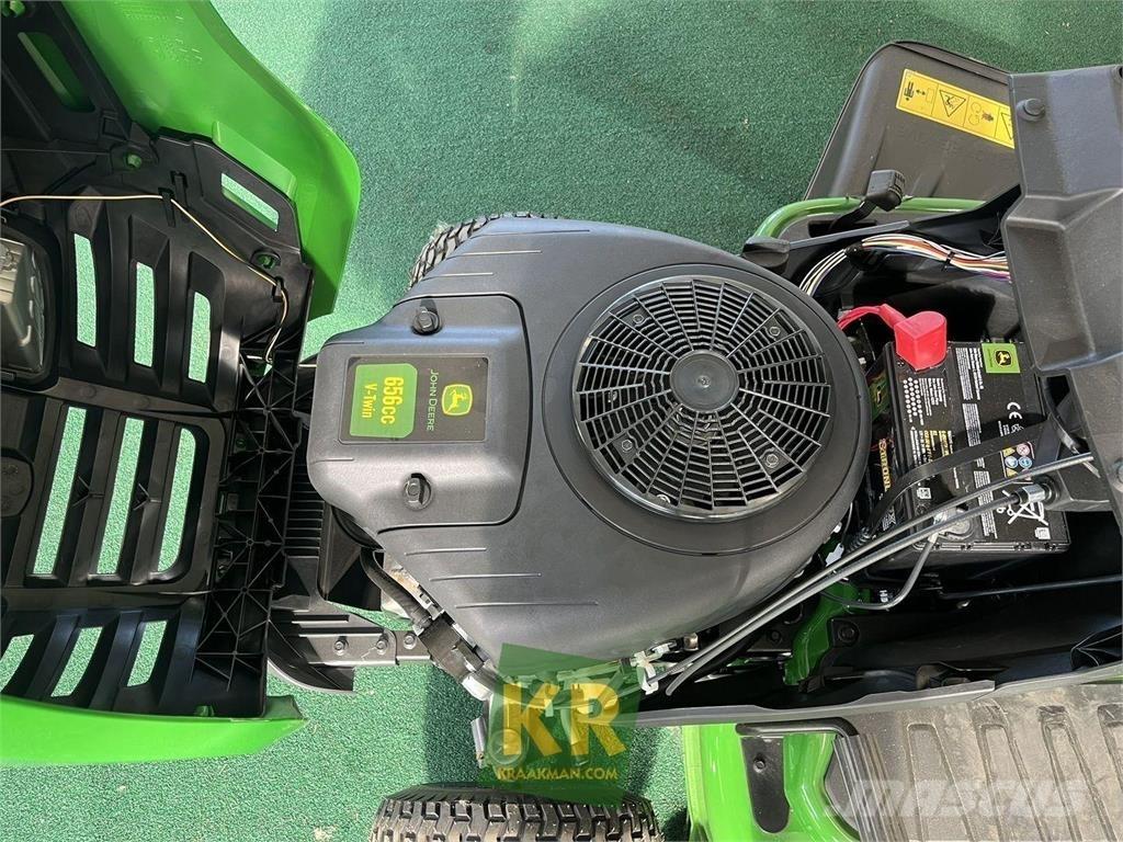 John Deere X127 Tondeuses montées