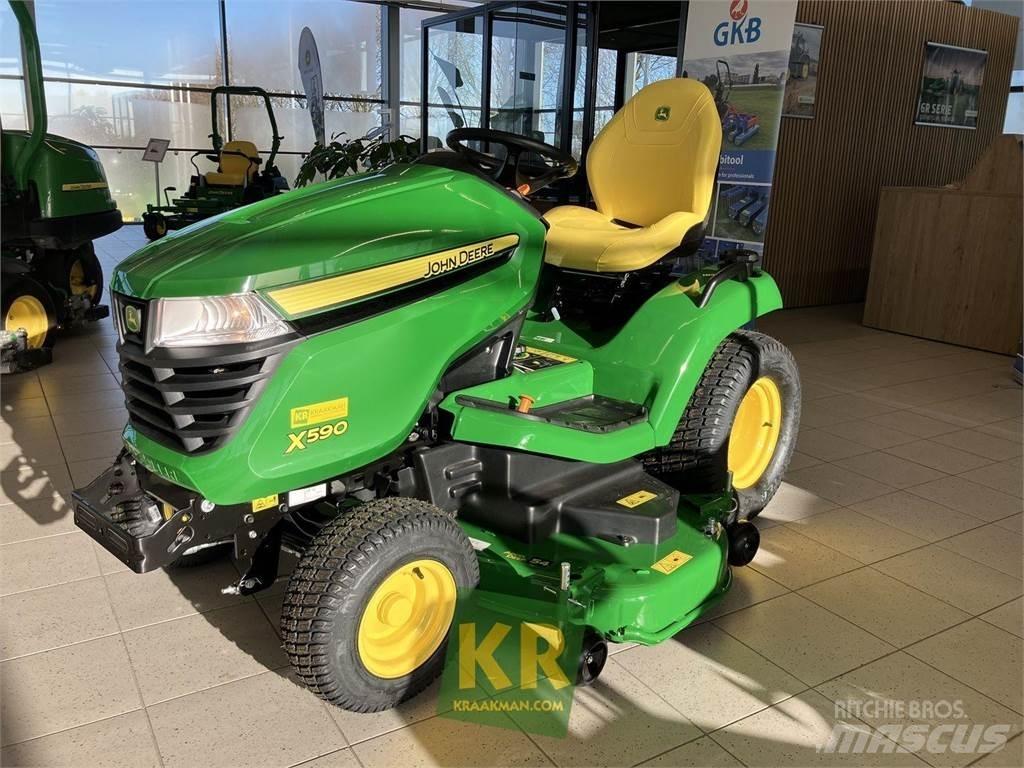 John Deere X590 Tondeuses montées