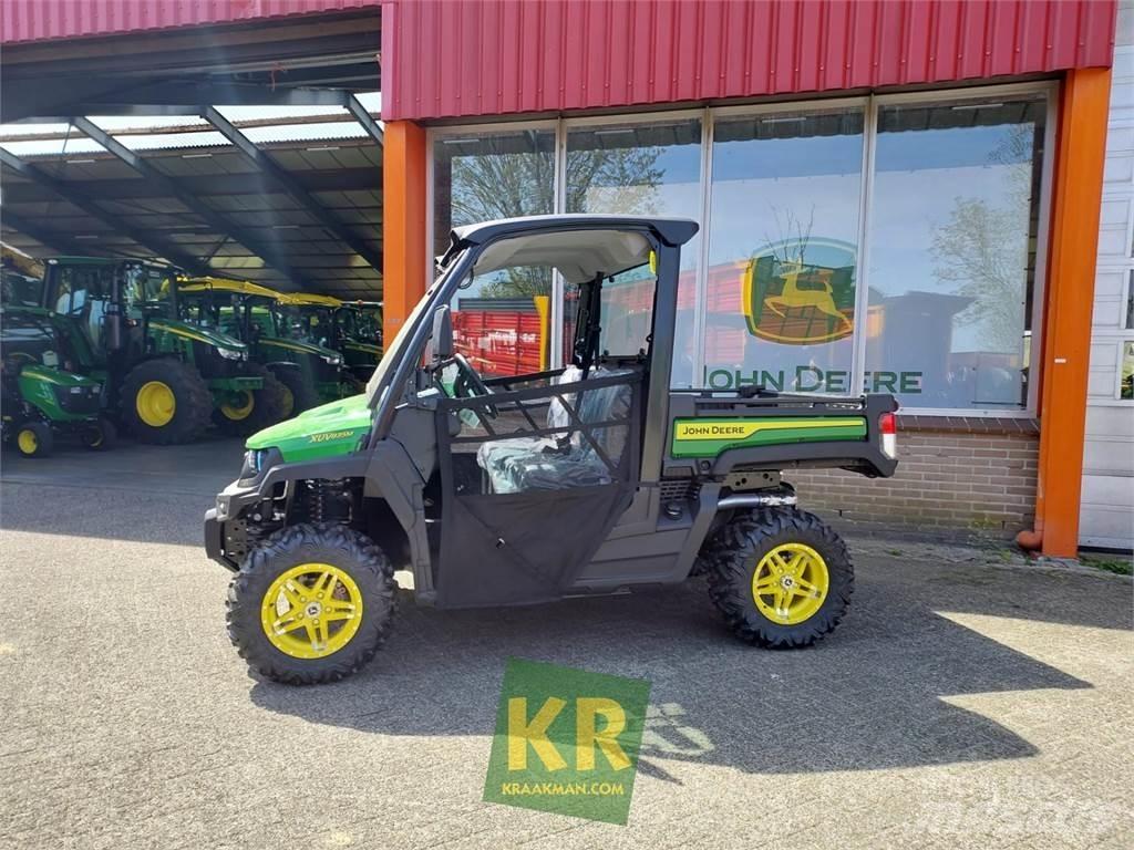 John Deere XUV835M Quad