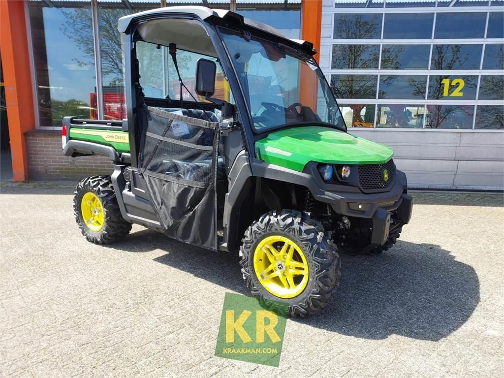 John Deere XUV835M Quad