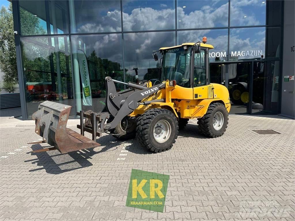 Volvo L30B Chargeuse sur pneus