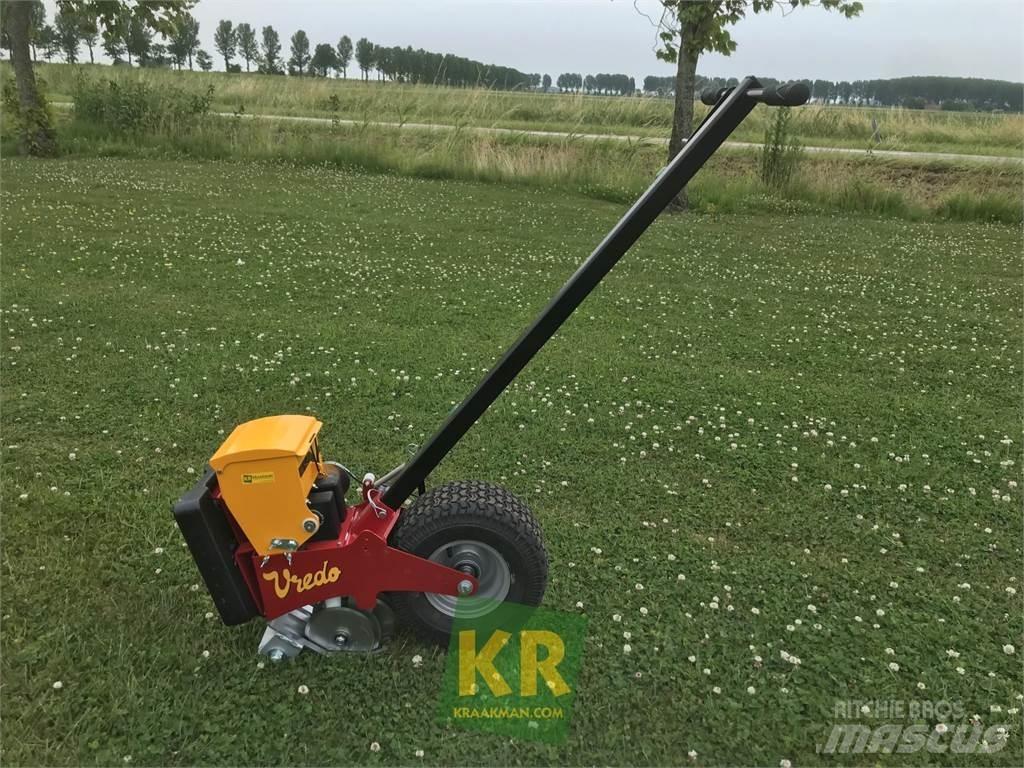 Vredo Turf Buddy Semoir