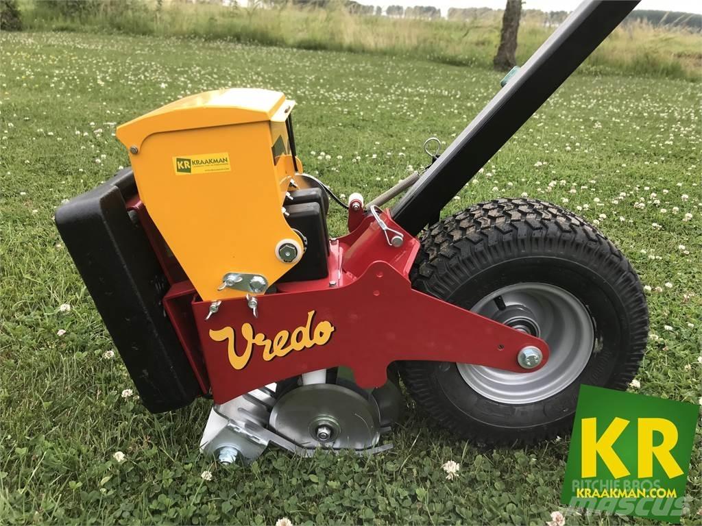 Vredo Turf Buddy Semoir