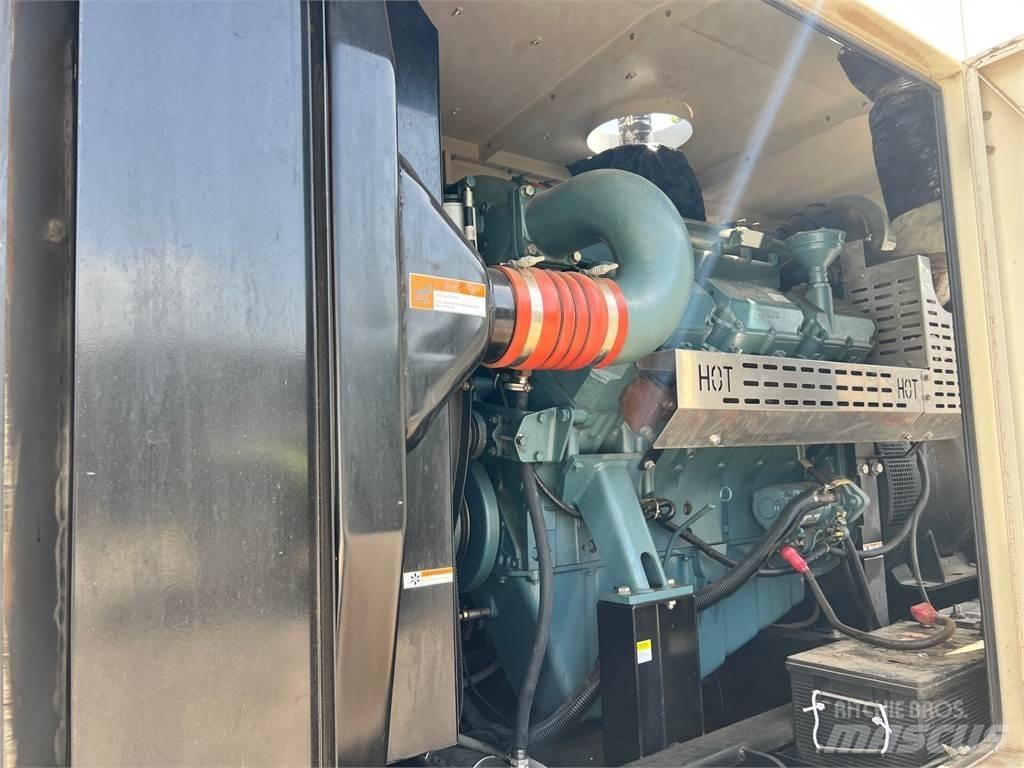 Doosan P222FE Moteur