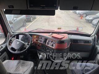 Volvo VNL64T730 Tracteur routier