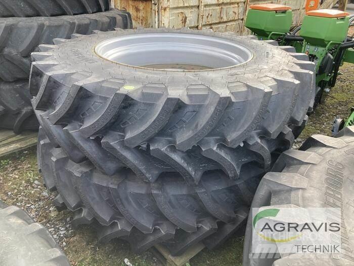  520/85R42 Pneus, roues et jantes