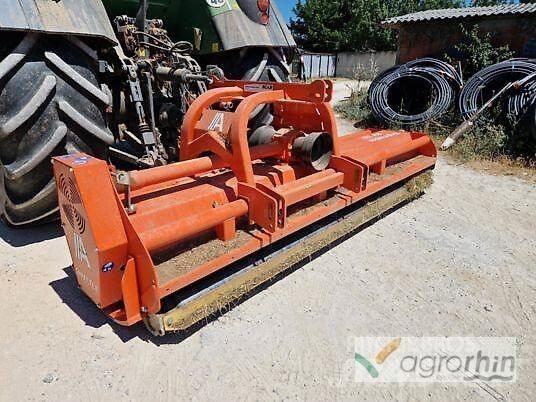 Agrimaster RV 320 Broyeur / Gyrobroyeur / Epareuse