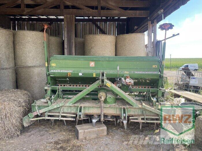 Amazone AD-302/KG302 Semoir combiné