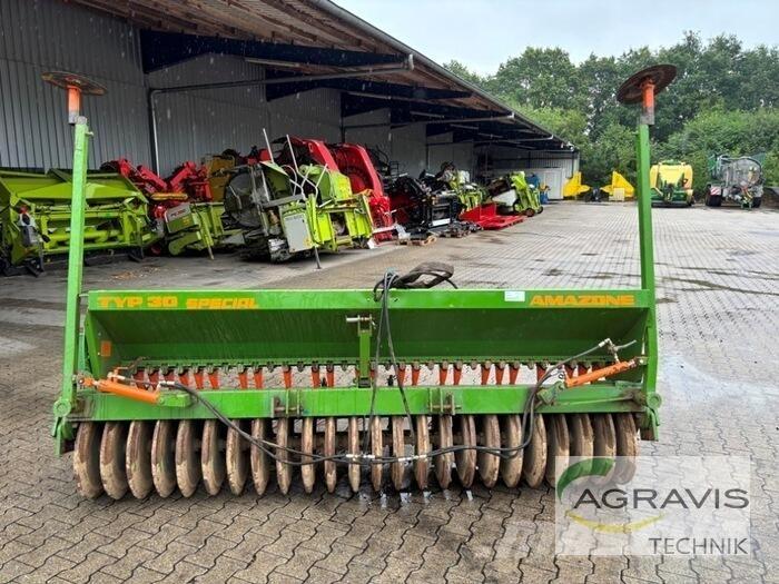 Amazone D7-30 SPECIAL Semoir