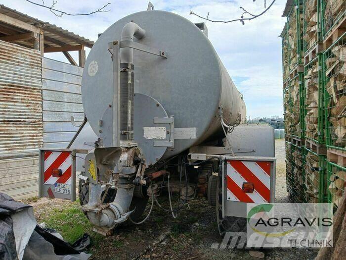 Briri VTTW 15000 Epandeur de fumier