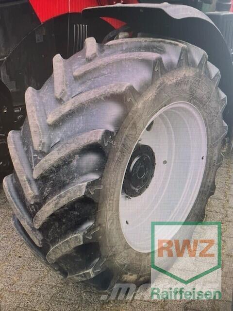 Case IH Luxxum 120 Tracteur