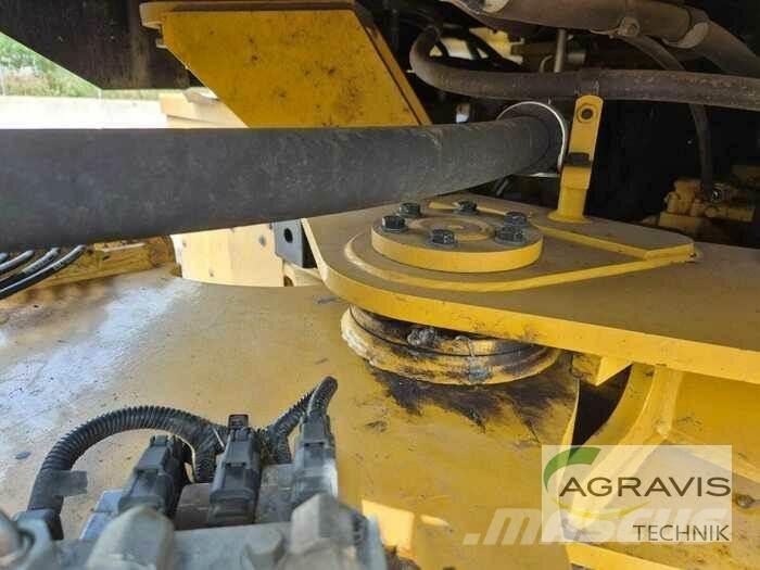 CAT 930 M Chargeuse sur pneus