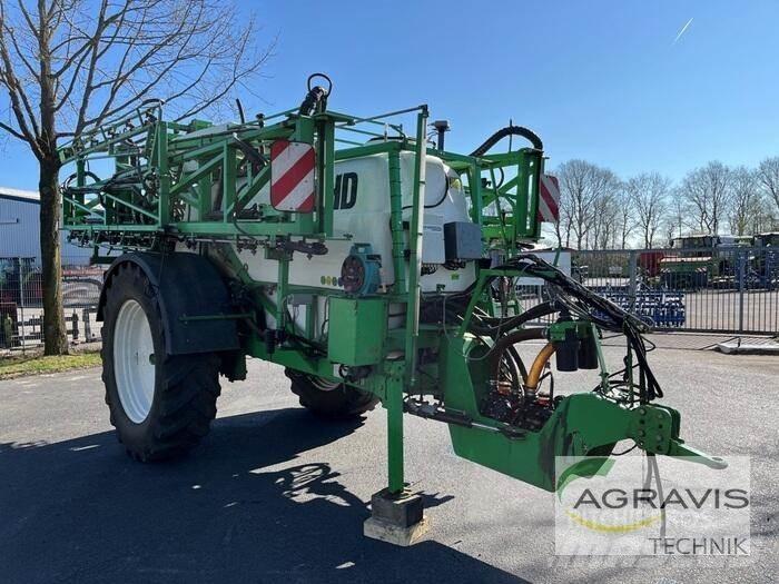 CHD D 5733 Pulvérisateurs traînés