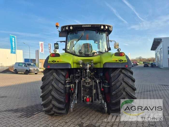CLAAS ARION 620 CIS Tracteur