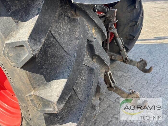 CLAAS ARION 640 CEBIS Tracteur