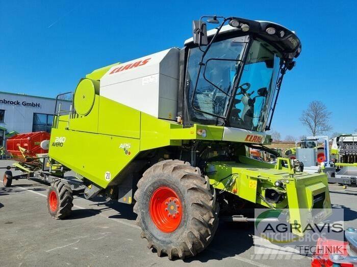 CLAAS AVERO 240 Moissonneuse batteuse