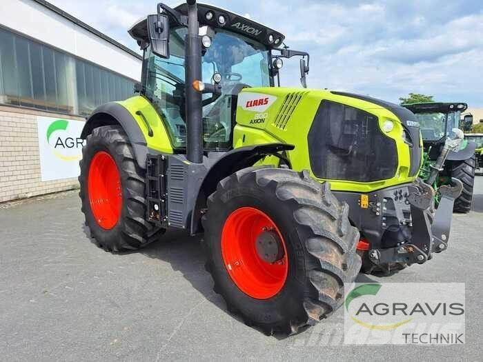 CLAAS AXION 800 CIS+ Tracteur