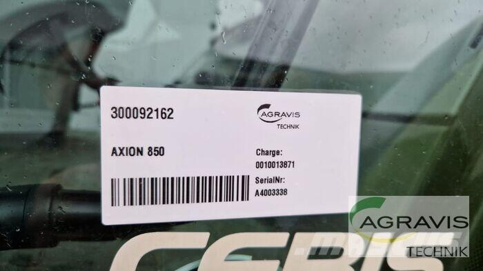 CLAAS AXION 850 Tracteur
