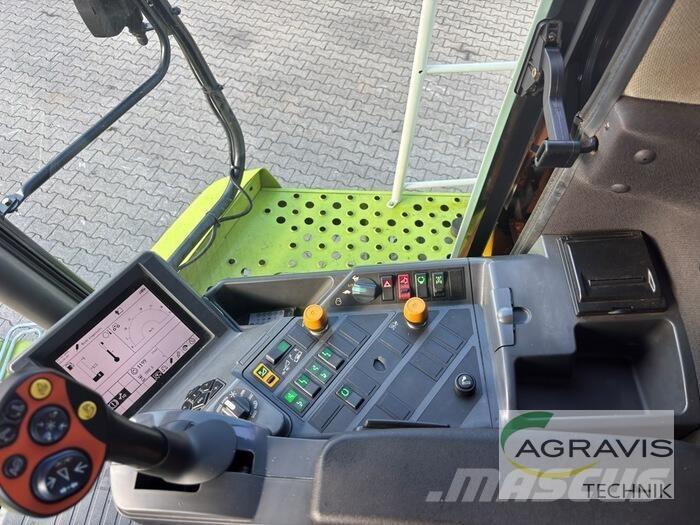 CLAAS LEXION 530 Moissonneuse batteuse