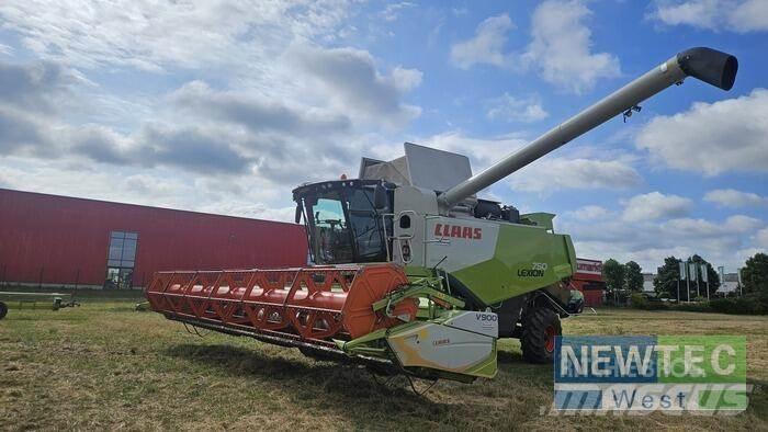 CLAAS LEXION 750 Moissonneuse batteuse