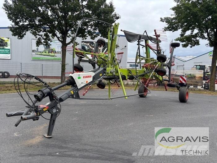 CLAAS LINER 1800 TWIN Rateau faneur