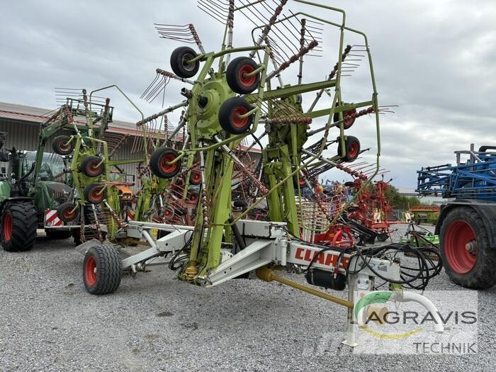 CLAAS LINER 3000 Rateau faneur