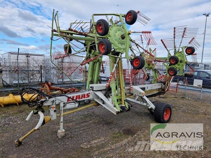 CLAAS LINER 3000 Rateau faneur