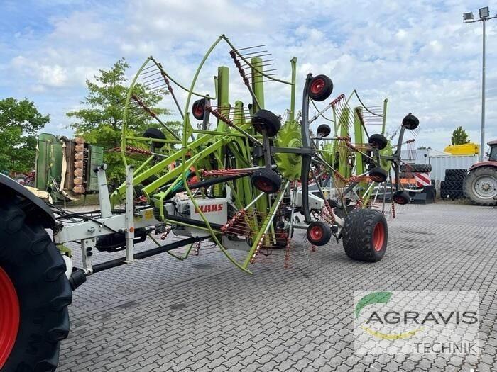 CLAAS LINER 4000 Rateau faneur
