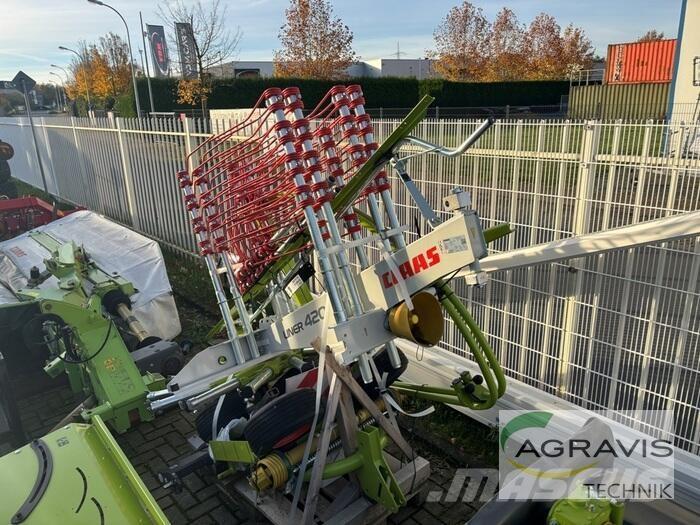 CLAAS LINER 420 Rateau faneur