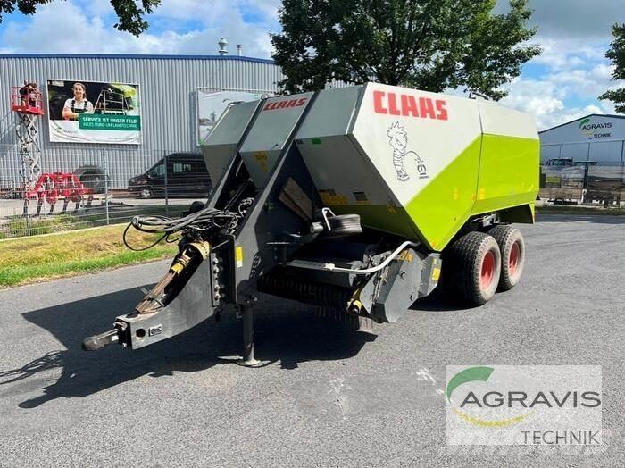 CLAAS QUADRANT 2100 RC Presse cubique