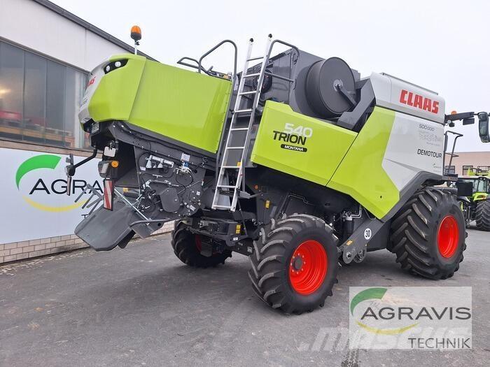 CLAAS TRION 540 Moissonneuse batteuse