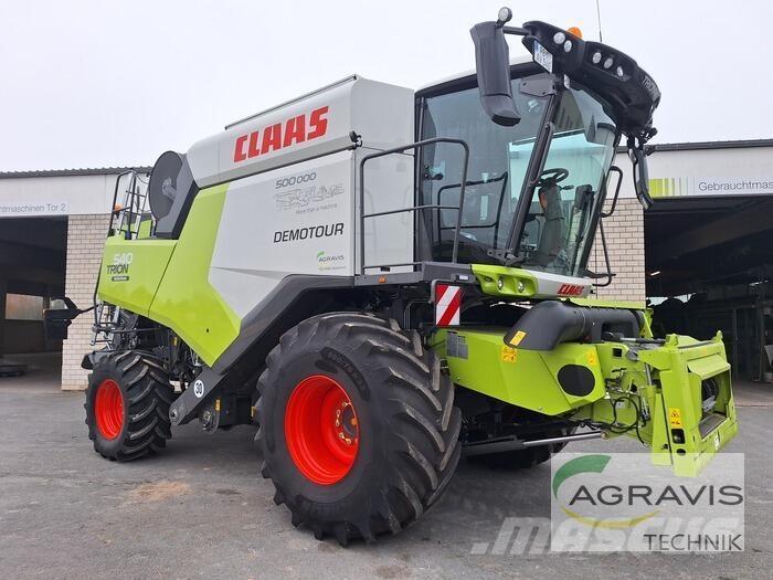 CLAAS TRION 540 Moissonneuse batteuse