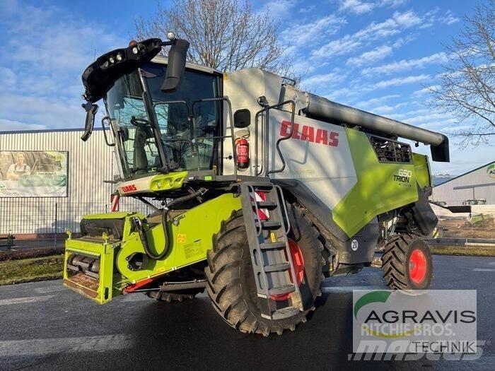 CLAAS TRION 650 Moissonneuse batteuse