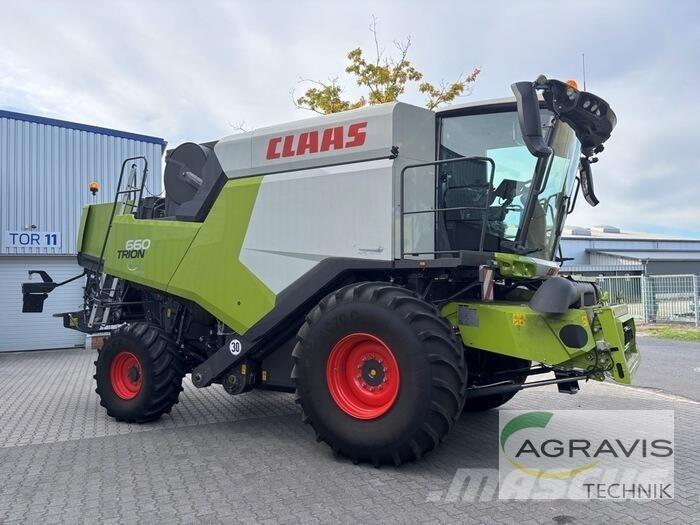 CLAAS TRION 660 Moissonneuse batteuse