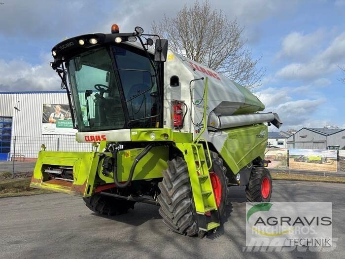 CLAAS TUCANO 420 Moissonneuse batteuse