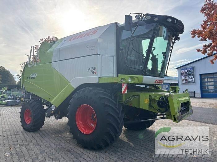 CLAAS TUCANO 430 Moissonneuse batteuse