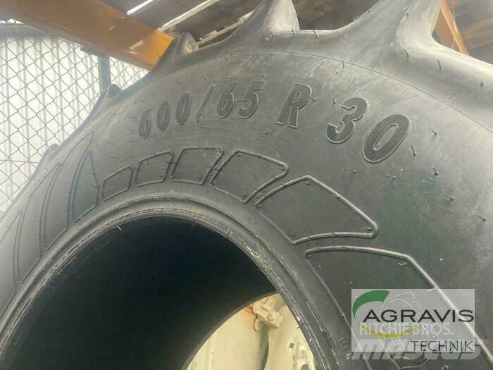 Continental 650/65 R30 Pneus, roues et jantes