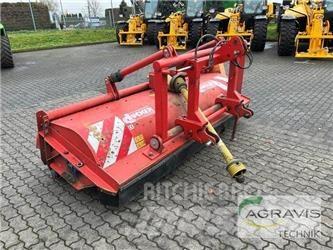 Dücker UM 27 Broyeur / Gyrobroyeur / Epareuse