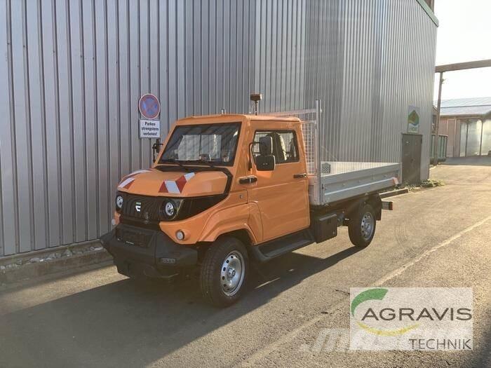 Evum MOTORS ACAR XL Voiture