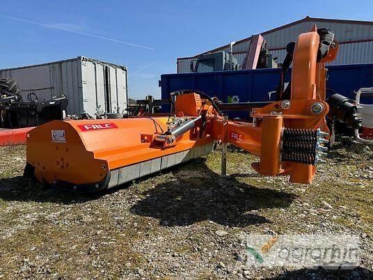 Falc MASTER SUPER 1800 Broyeur / Gyrobroyeur / Epareuse