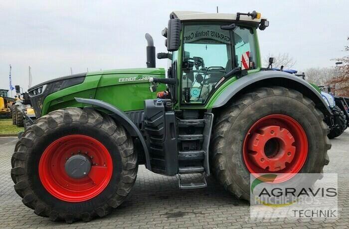 Fendt 1042 VARIO S4 Tracteur