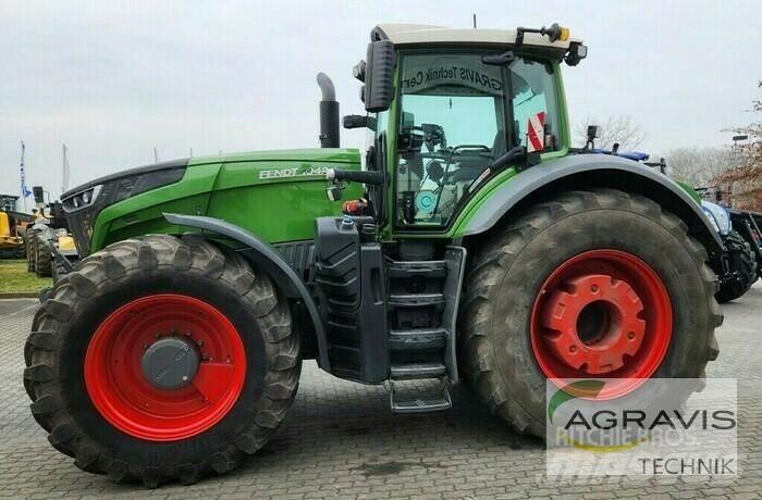 Fendt 1042 VARIO S4 Tracteur