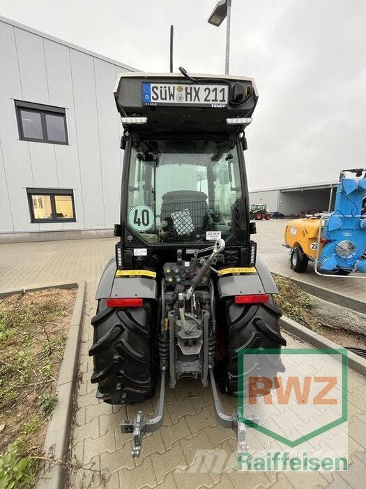 Fendt 211 V Vario Gen3 Tracteur
