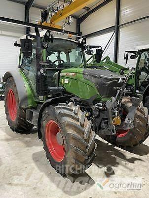 Fendt 211 VARIO Tracteur