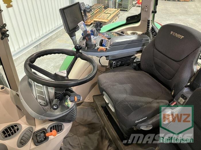 Fendt 700 Vario S4 Tracteur