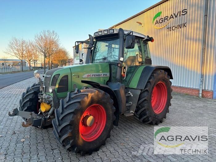 Fendt 711 VARIO Tracteur