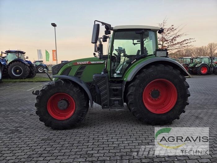 Fendt 718 VARIO GEN-6 Tracteur