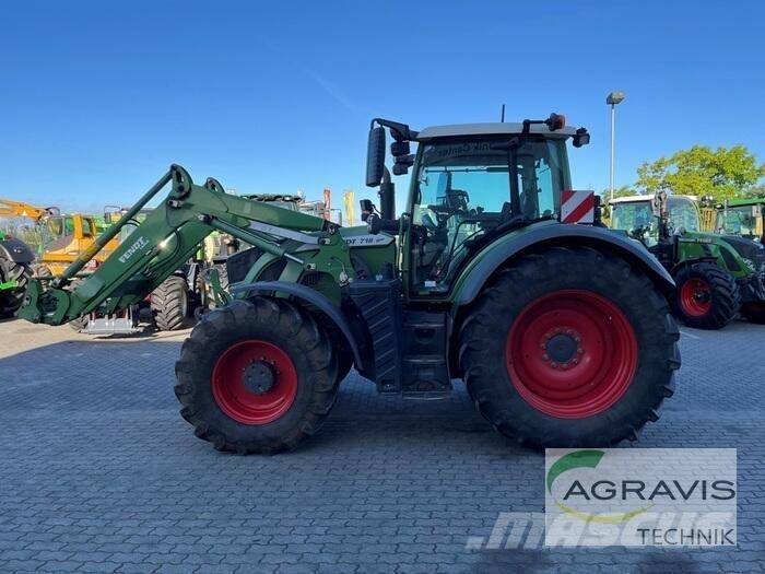 Fendt 718 VARIO S4 Tracteur