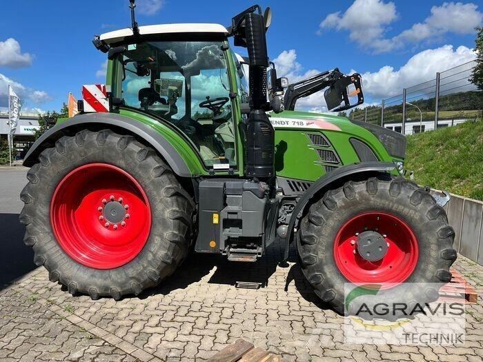 Fendt 718 VARIO S4 Tracteur