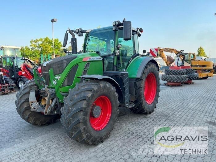 Fendt 718 VARIO S4 Tracteur